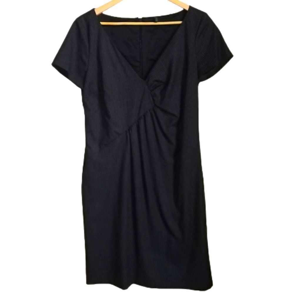 𝅺BENETTON Black & Grey Pinstripes Stretchy Business Casual Pleated Dress Medium